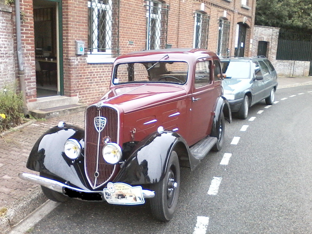 1934 - PEUGEOT 201